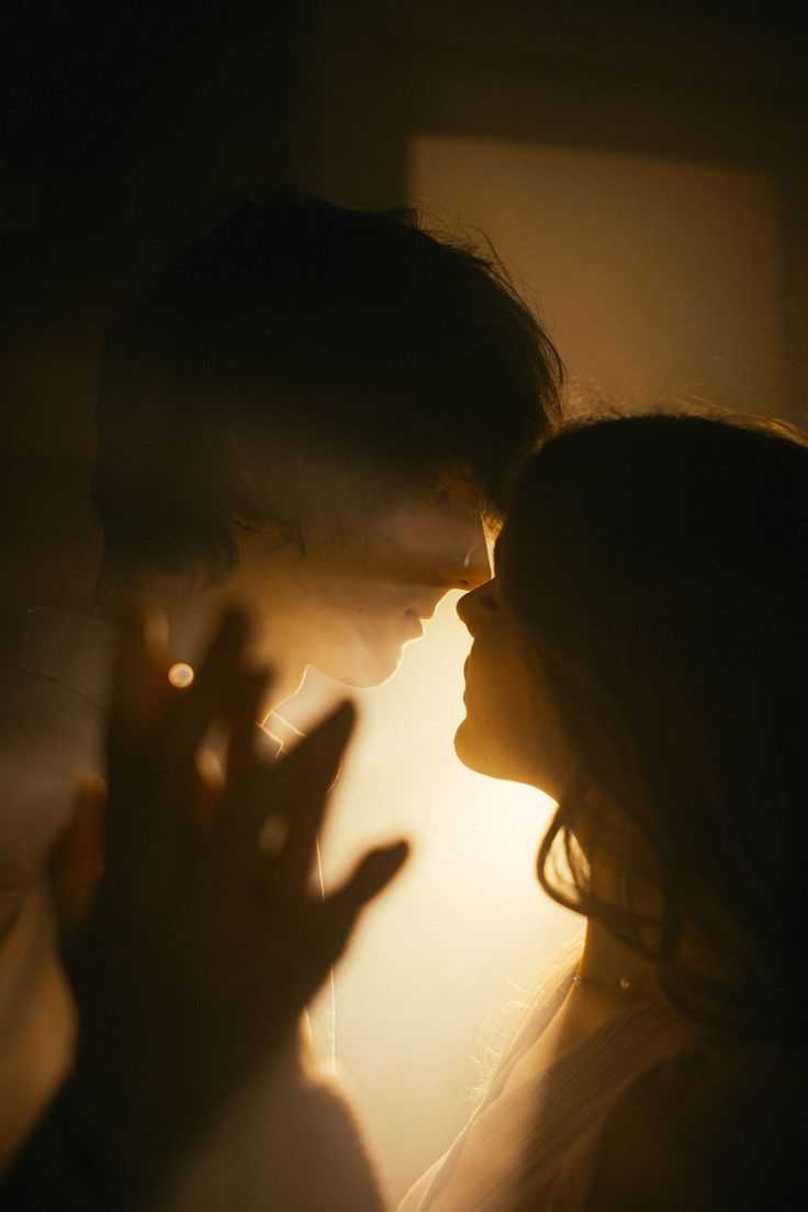 感官的親密密碼：從氣味與衣物，看見深層的「融合幻想」