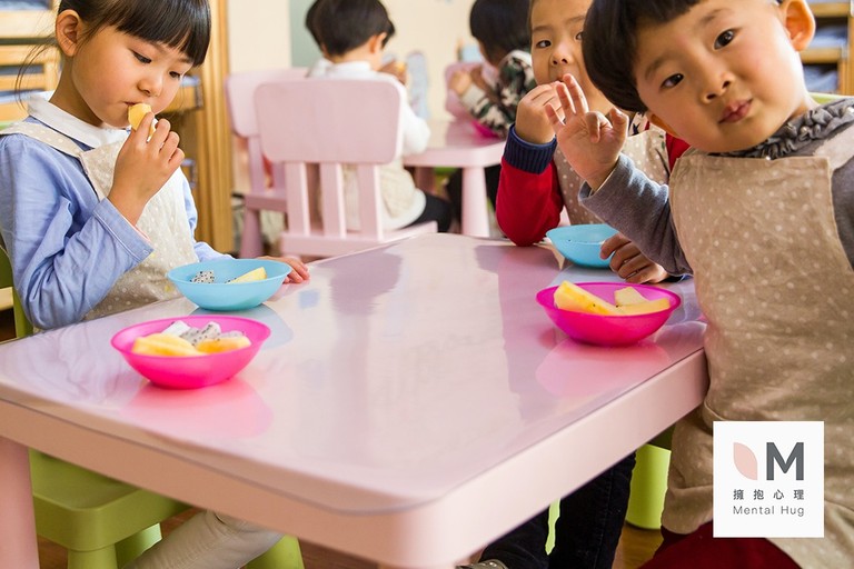 處理孩子搗蛋行為四步驟  