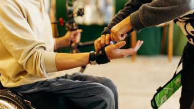 不死與皮歐蘭：由〈致不滅的你〉談照顧者負荷 