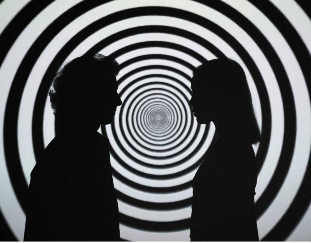 可以用催眠幫助我忘記痛苦的記憶嗎？ 