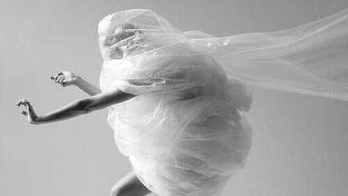 《我是千尋》逃避依附人格？讓心理師放下職業成見，細讀她的寂寞 