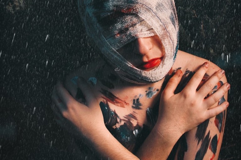 被性侵的人，當下沒反抗，就是他的錯？ 