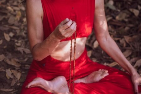 唸佛可以抵消負面圖片的影響 